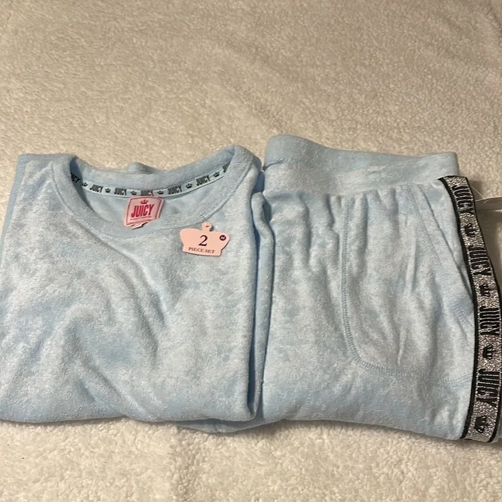 2 piece set Juicy by Juicy Couture  size Medium